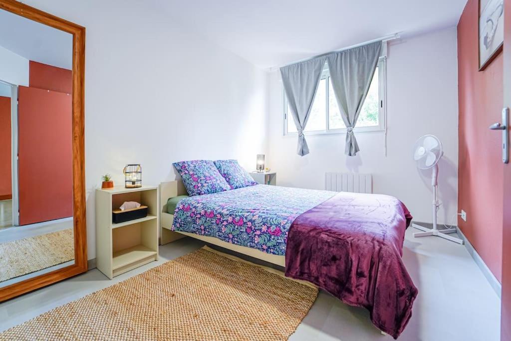 Apartment 10mn Parking Prive